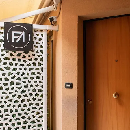 Fashion Gold With Jacuzzi & Car Garage * Bologna