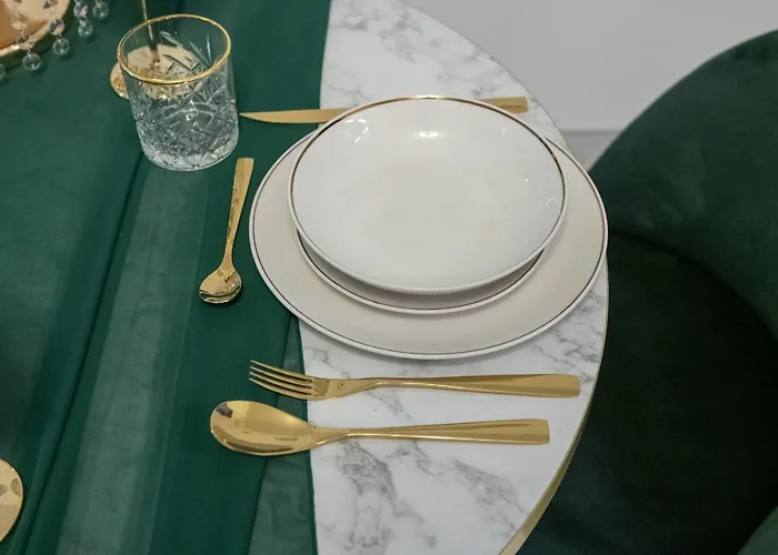 Apartment Fashion Gold With Jacuzzi & Car Garage Bologna