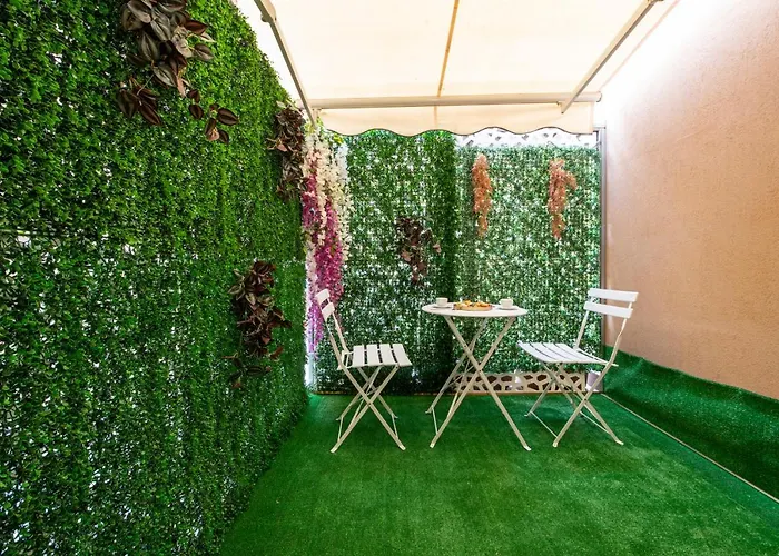 Fashion Gold With Jacuzzi & Car Garage * Bologna