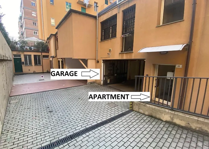 Fashion Gold With Jacuzzi & Car Garage Apartamento